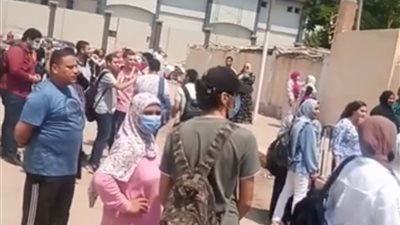 طلاب الثانوية العامة بالقليوبية عن امتحان اللغة العربية: 