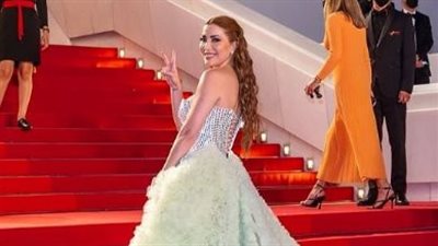 إطلالة مميزة لنسرين طافش في مهرجان 