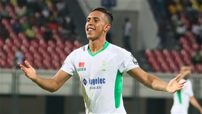 صن داونز يجس نبض الرجاء لضم سفيان رحيمي (خاص)