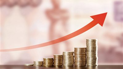 خبير اقتصادي: التضخم يضرب العالم.. وأمريكا تشهد غلاء فاحشا في أسعار المواد الأساسية