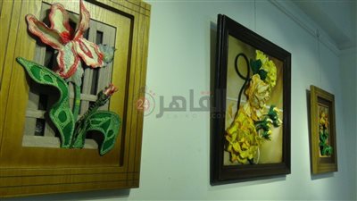 رئيس جامعة المنيا يفتتح معرض تناغمات لعميدة 