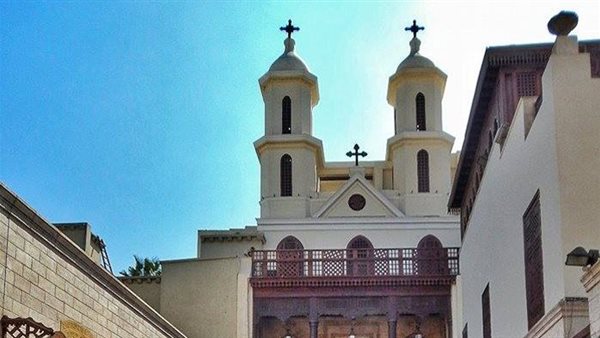 الكنيسة المعلقة