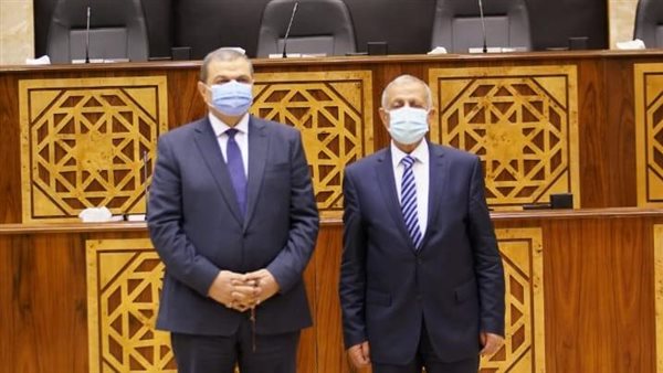 وزير القوى العاملة