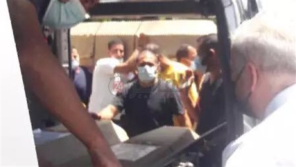 وصول الطائرة المصرية