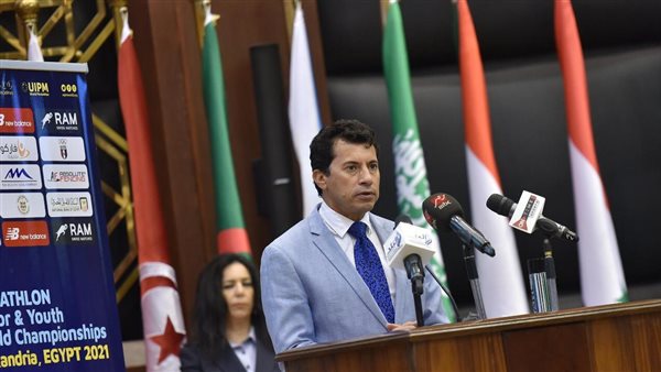 أشرف صبحي وزير الرياضة