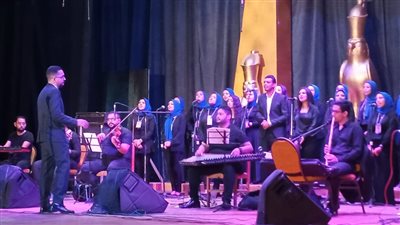 مواهب كورال الطفولة المبكرة بدمنهور تبهر الجمهور بملتقى حور للفنون