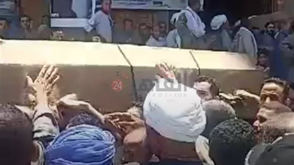 تشييع جنازة الضحايا