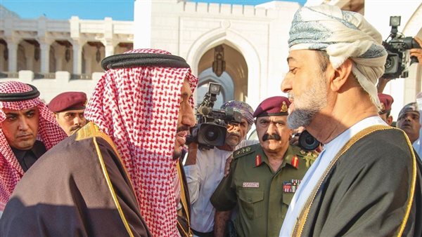 العاهل السعودي مع