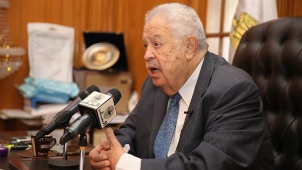 رجائي عطية نقيب المحامين