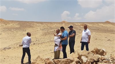 وفد خبراء ألمان يتفقد تنفيذ مشروعات البنية التحتية لمنظومة المخلفات الصلبة بأسيوط