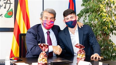 برشلونة ينجح في ضم 3 مواهب جديدة