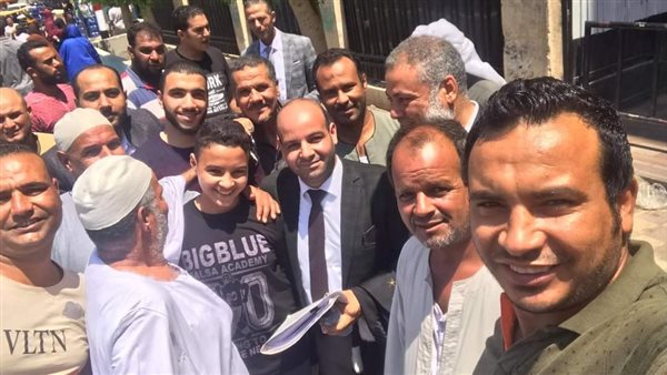 فرحة أسرة الطفل ببراءته