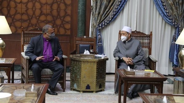 شيخ الأزهر يستقبل