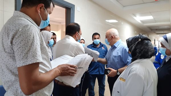 تطعيم العاملين في