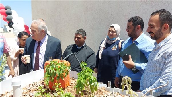 تركيب وحدتي استزراع