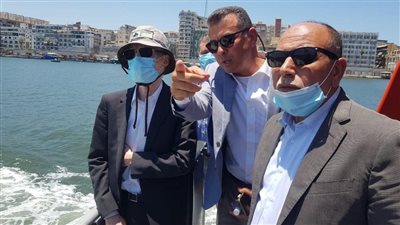 سفير اليابان يتفقد مشروعات 