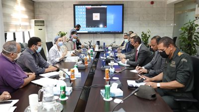 محافظ الفيوم يقترح إقامة ورش لإنتاج بدائل 