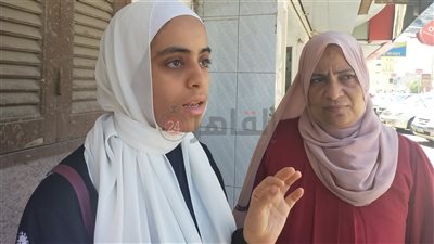 والدة طالبة بالفيوم تعلق على امتحان الجبر والهندسة الفراغية: حسبنا الله ونعم الوكيل (صور وفيديو)