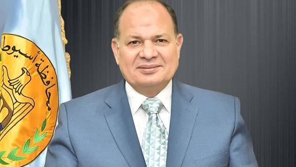 اللواء عصام سعد محافظ