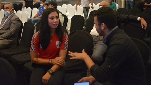 ابتسام زايد ومحرر