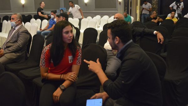 ابتسام زايد ومحرر