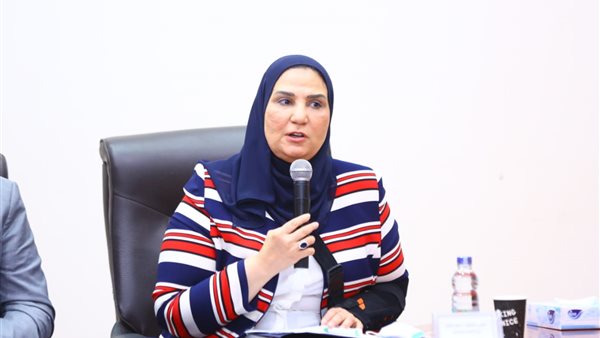 نيفين القباج وزيرة