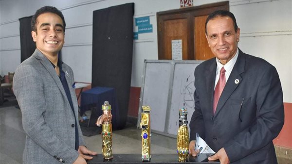 خلاطات مياه على الطراز