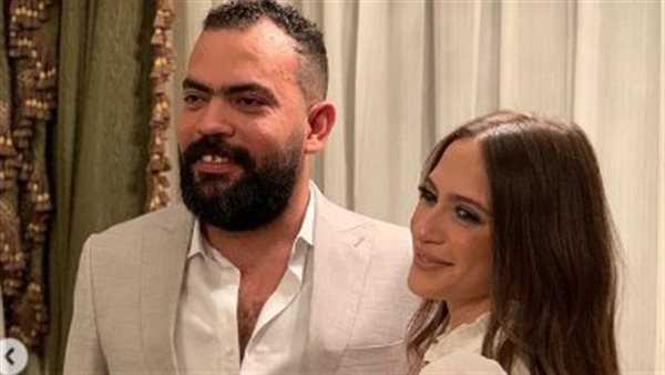 خالد عليش وخطيبته