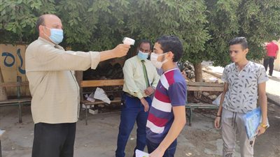 بدء دخول طلاب الثانوية العامة 