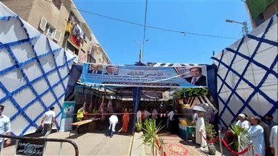 استعدادًا لعيد الأضحى.. محافظ البحيرة يفتتح معرض السلع الغذائية واللحوم بأبوحمص