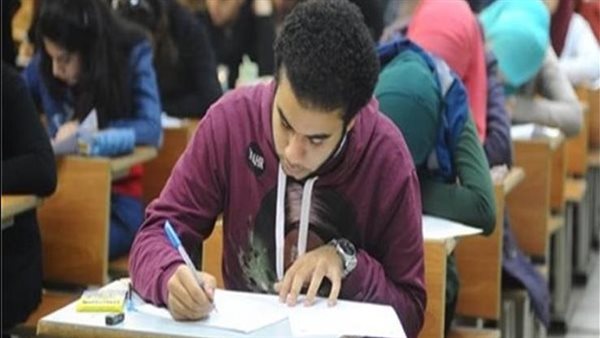 طلاب الثانوية العامة