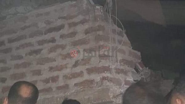 انهيار منزل