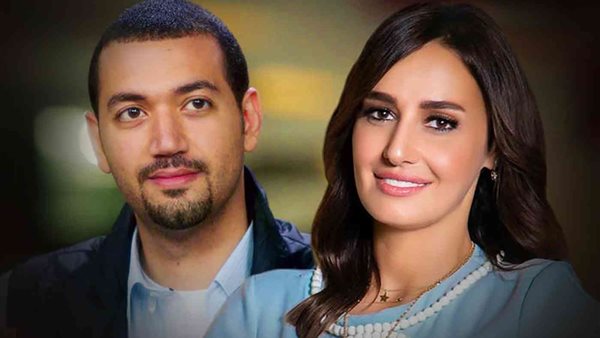 معز مسعود وزوجته