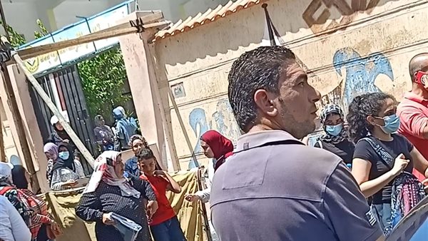 طلاب الثانوية العامة