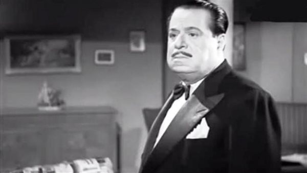  الفنان حسين رياض