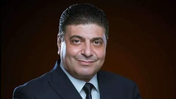 عادل ابو الشباب نقيب