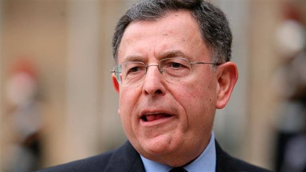 فؤاد السنيورة رئيس