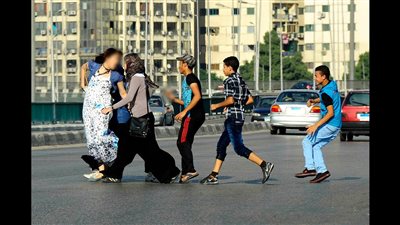 تصل إلى السجن 7 سنوات وغرامة نص مليون جنيه.. تعرف على عُقوبة التحرش الجديدة؟