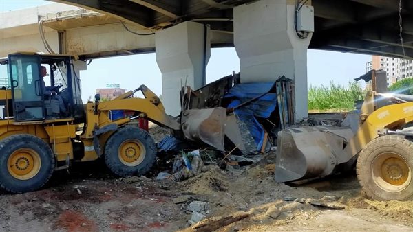 حملة إزالة على الطريق