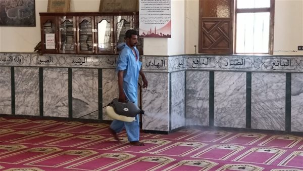 تعقيم وتطهير المساجد