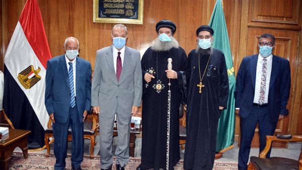وفد من الكنيسة القبطية
