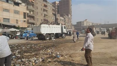 رفع 1830 طن قمامة بشوارع حي شرق شبرا الخيمة 