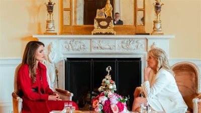 الملكة رانيا تلتقي سيدة أمريكا الأولى بالبيض الأبيض (صور) 