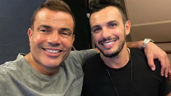 أحمد إبراهيم مع عمرو