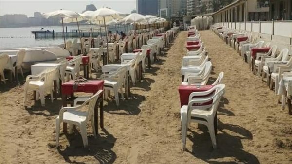 اقبال ضعيف على شواطئ