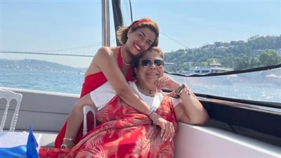 منة فضالي توجه رسالة لوالدتها: 