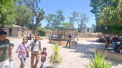  توافد أهالي كفر الشيخ على الحدائق رغم ارتفاع درجة الحرارة(صور)