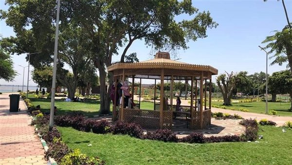 حدائق القناطر الخيرية