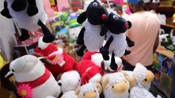 اقبال على شراء الخروف