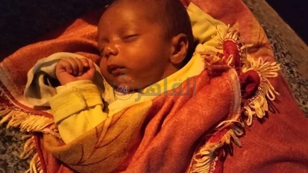 الطفل حديث الولادة